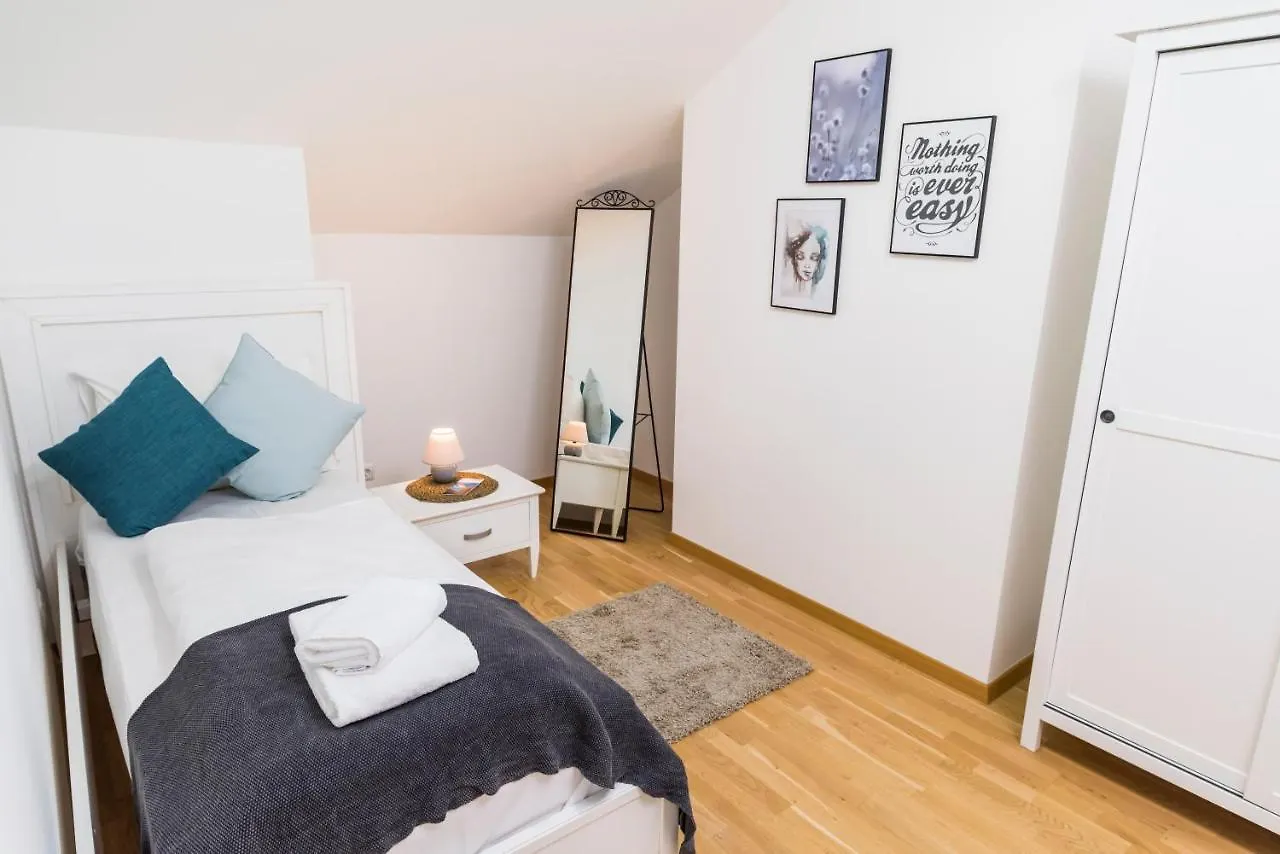 Rennweg Rooftop By Welcome2Vienna Apartment 0*, Vienna