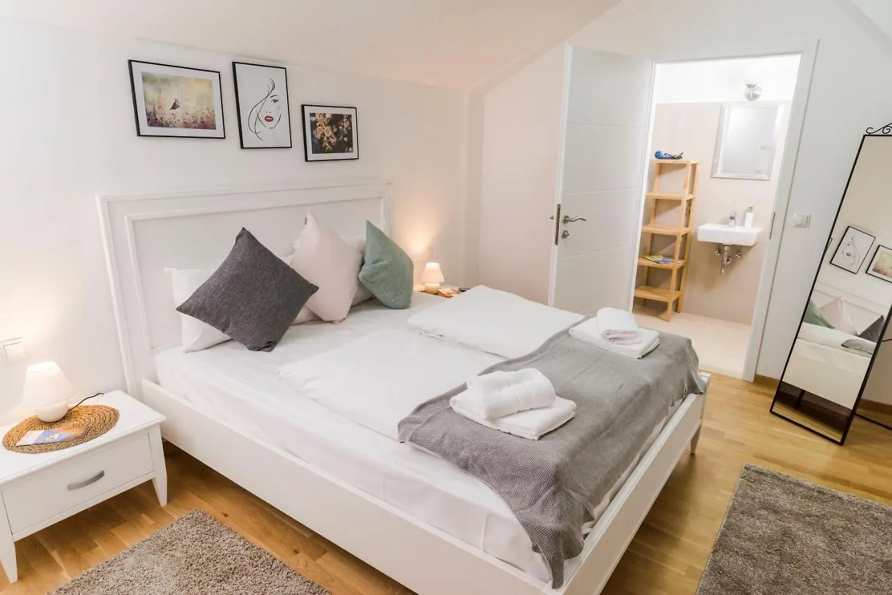 Rennweg Rooftop By Welcome2Vienna Apartment 0*, Vienna